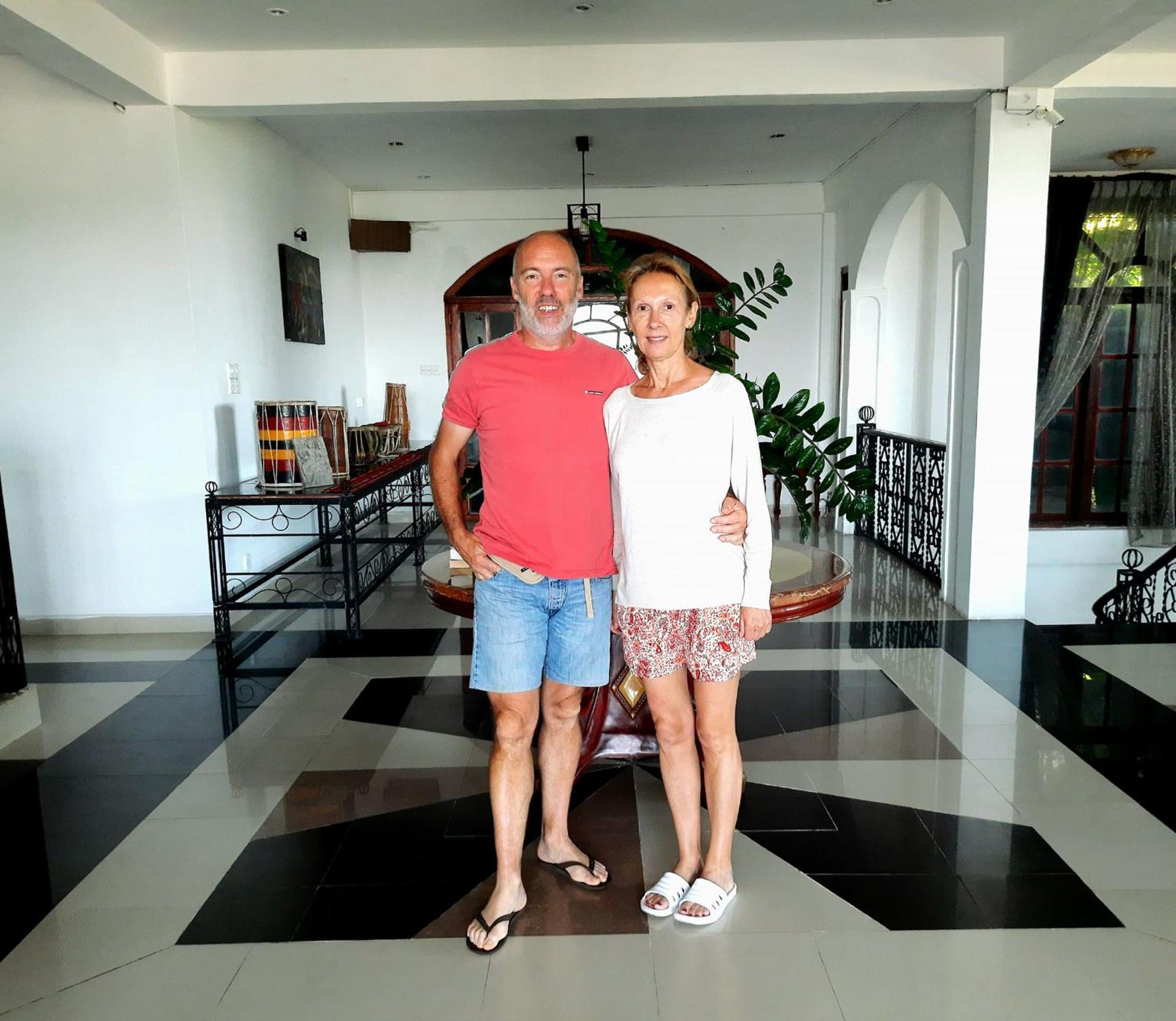 Ceylon Breeze Hotel Kandy Bagian luar foto